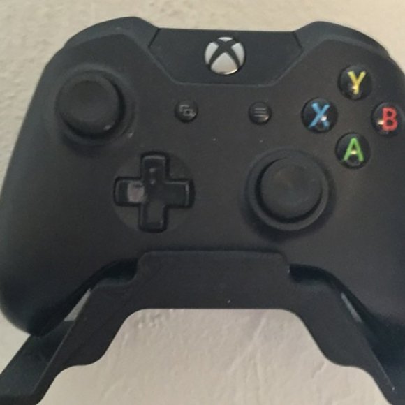 Microsoft Xbox One Controller Large Wall Mount Sturdy Design Big Surface Stand - Picture 3 of 6